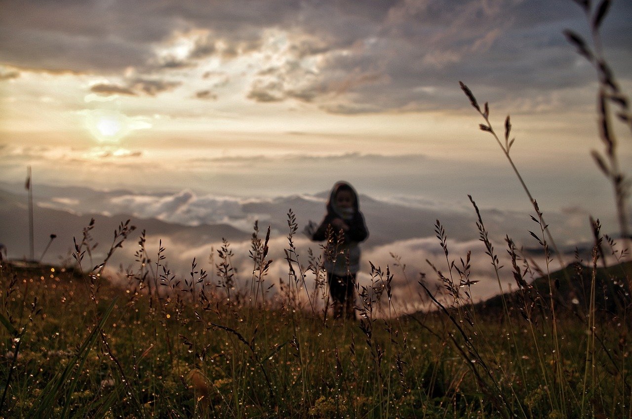 mountain, clouds, sky, natural, atmosphere, silent, nature, natural, natural, natural, natural, silent, silent, silent, silent, silent