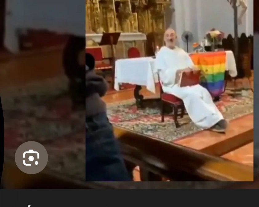 El altar de la Eucaristía no es valla publicitaria al servicio de ideologías