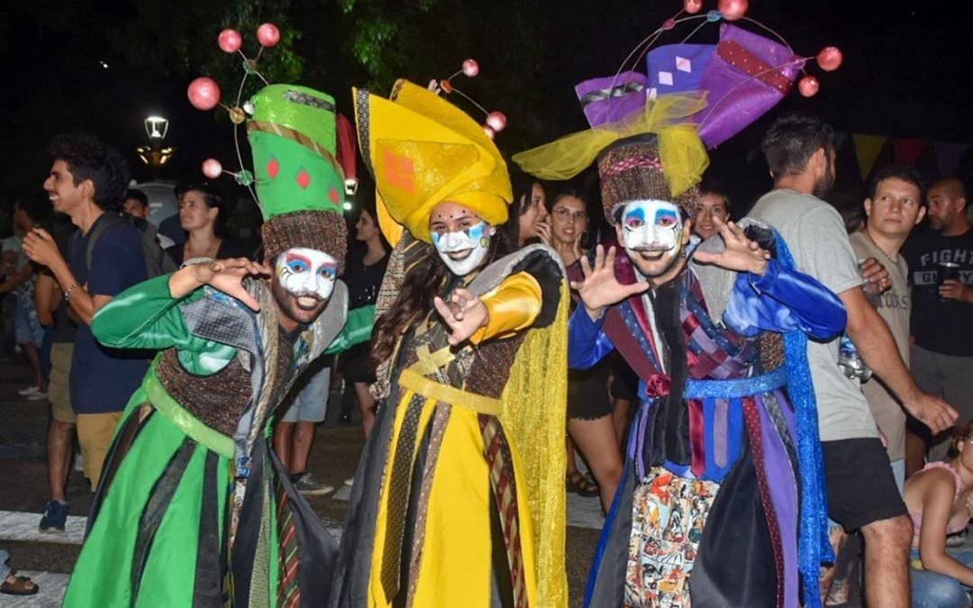 Carnaval: ¿fiesta de la alegría… o huida del corazón?