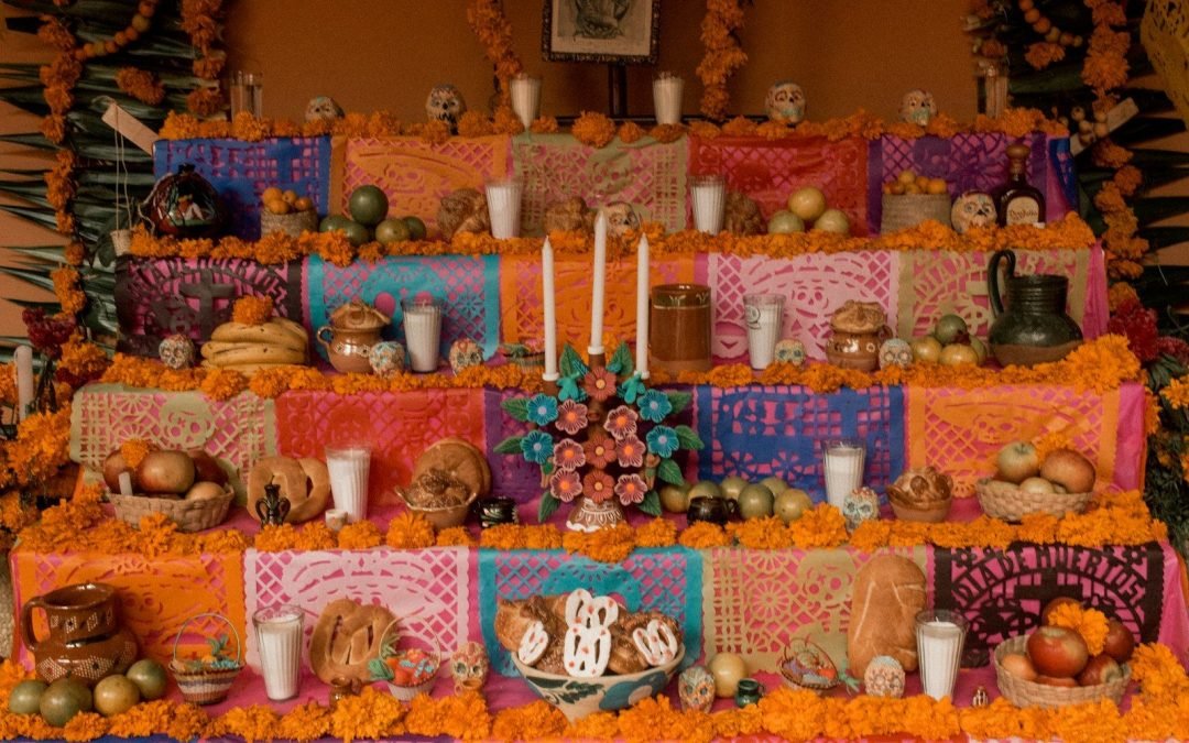 ¿Un católico puede poner una ofrenda de Día de Muertos?