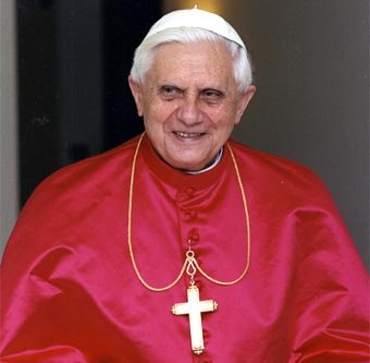 Benedicto XVI habla sobre las sectas en su exhortación sobre la Palabra de Dios tras el Sínodo